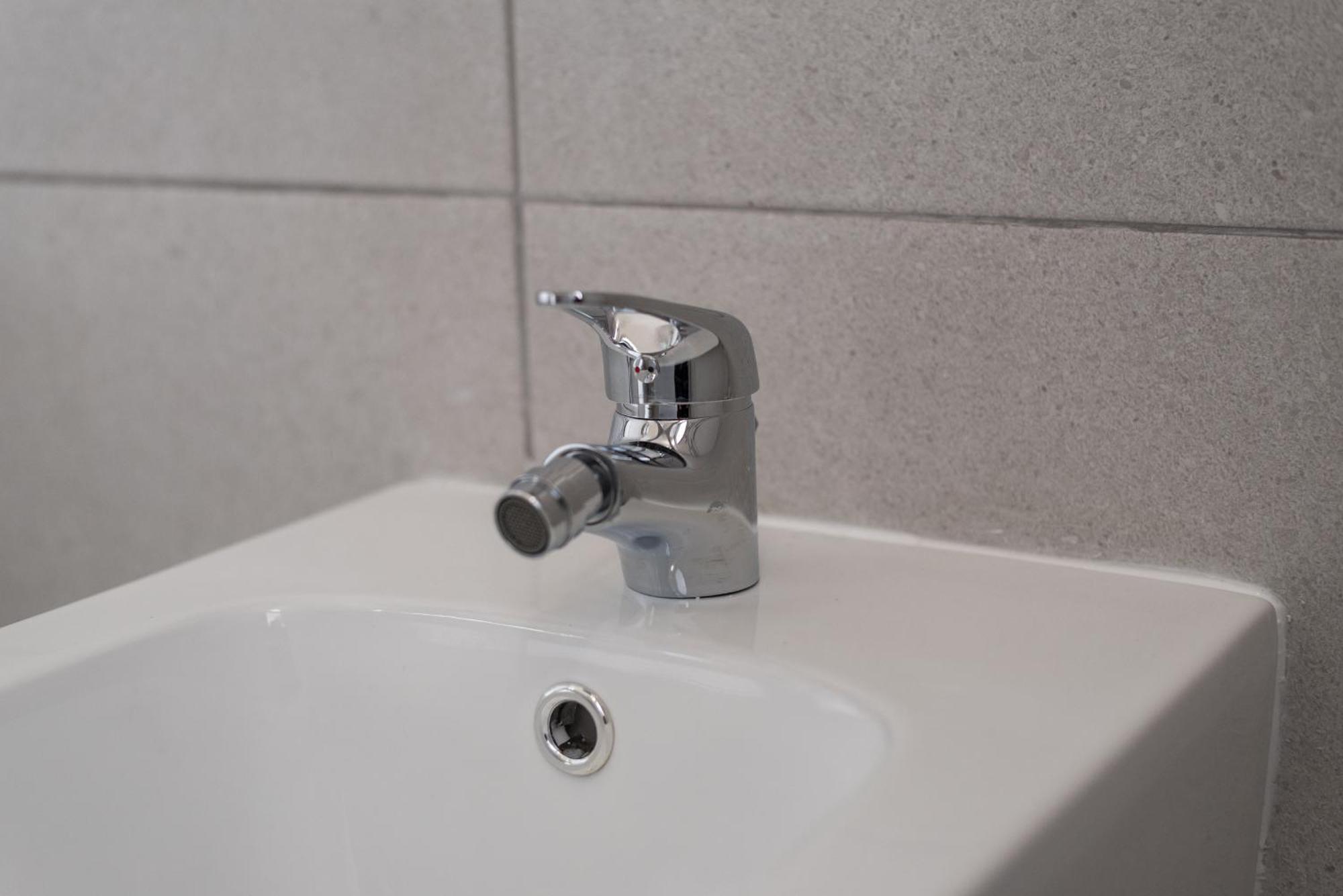Travelershome Ciampino Airport Guesthouse 600M To Airport Exteriér fotografie