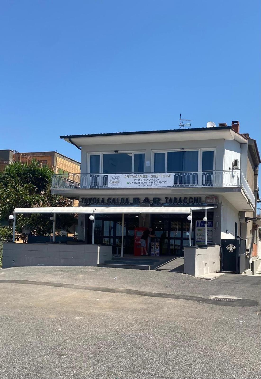 Travelershome Ciampino Airport Guesthouse 600M To Airport Exteriér fotografie